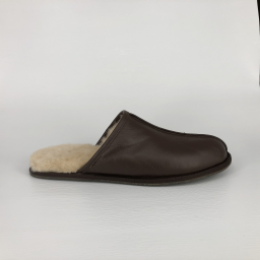 Men scuff